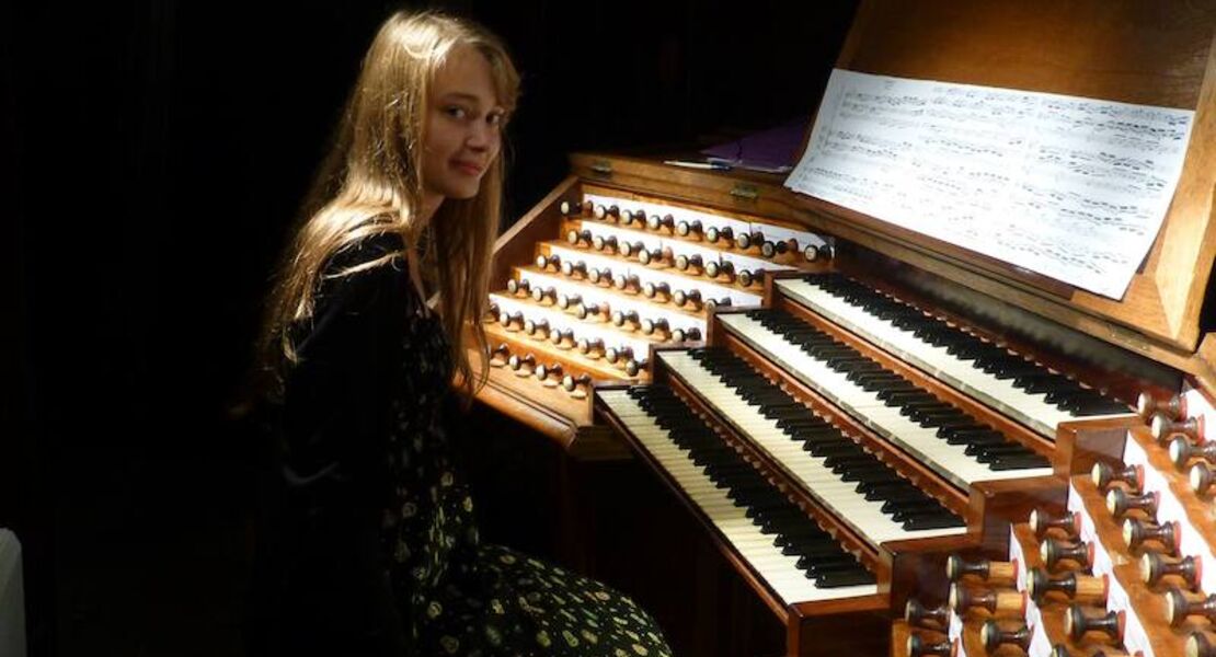 stunde-der-kirchenmusik-eszter-szedmak-ungarn-orgel