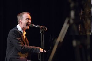 Singen für alle : AUS VOLLER KEHLE...für die Seele! - mit Patrick Bopp alias Memphis (Füenf)