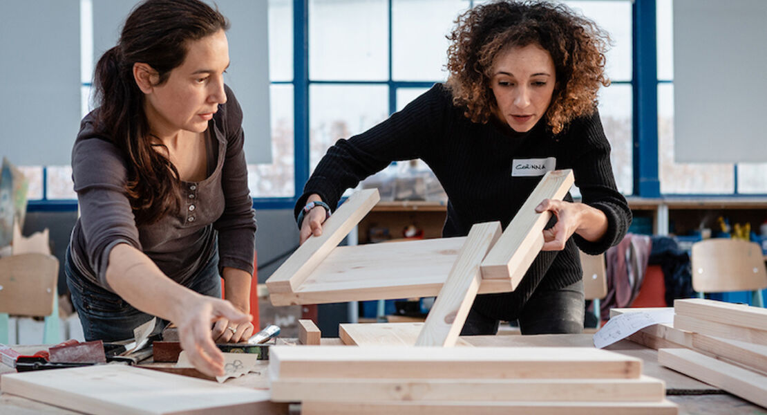 build-your-own-chair-autoprogettazione-von-enzo-mari-de