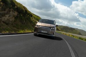 Brandneue Innovationen & wegweisende Produktion - Exklusive Präsentation des neuen Mercedes-Benz VLE