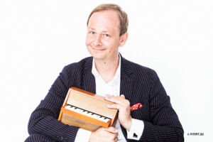 Christoph Reuter - Musik macht schlau! (außer manche) - musikalisches Kabarett