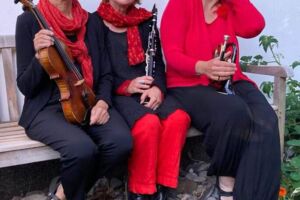 Klezmerschicksen - Arum dem Fayer Klezmer, jiddische Lieder, Geschichten