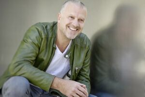 Bernhard Aichner liest aus 