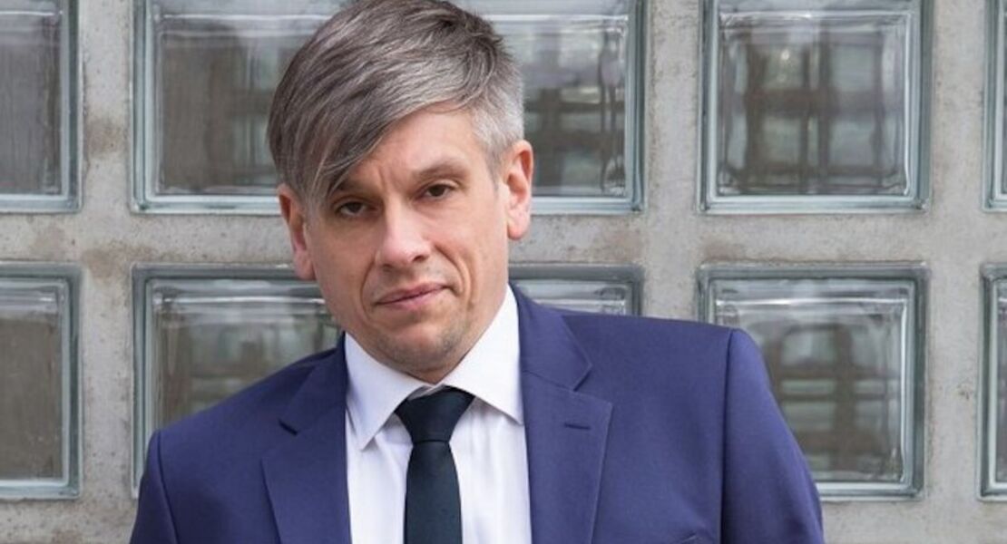 mathias-tretter-nachgetrettert-der-satirische-jahresruckblick