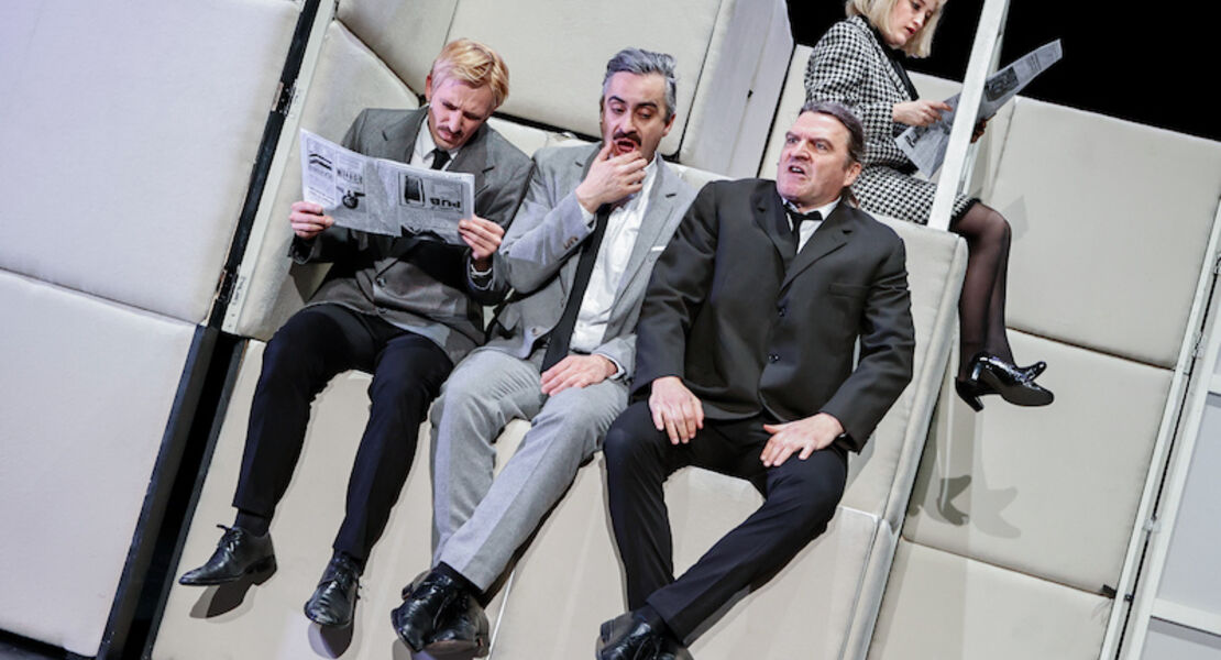 die-39-stufen-spionage-komodie-nach-alfred-hitchcock