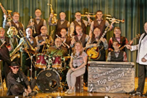 Tanz, Kaffee- und Kuchengenuss