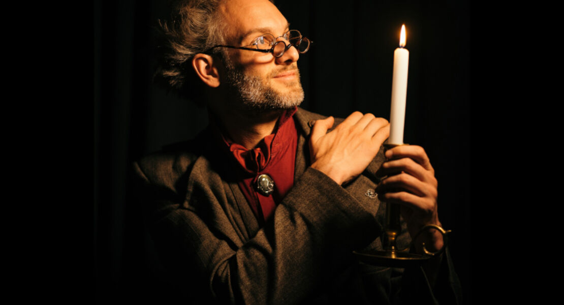 professor-of-magic-on-tour