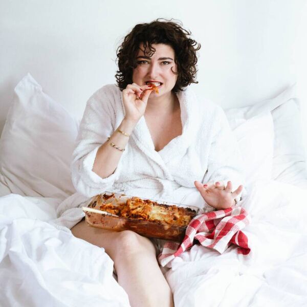 matilde-keizer-lasagne-im-bett