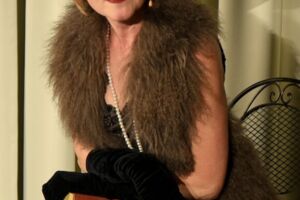 Weltfrauentag - Jutta Seifert - Angebissen!