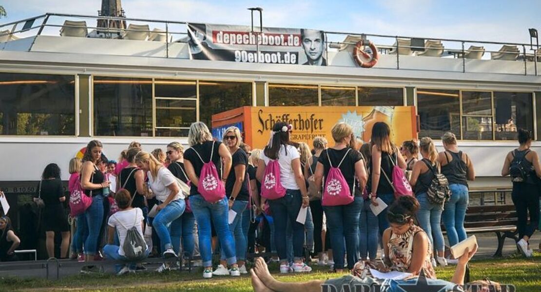 das-90er-boot-das-90erboot-am-anfang-august-2026